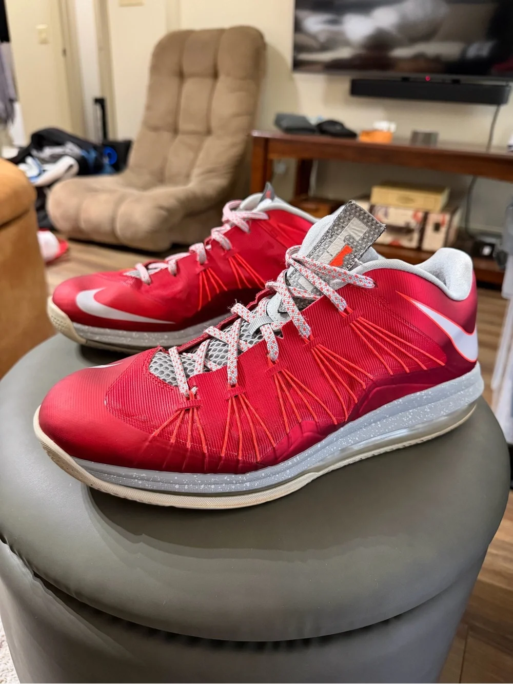 Nike LeBron X Low Size 13 (Ohio State/University Red) 579765-600